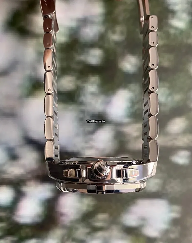 122944-11