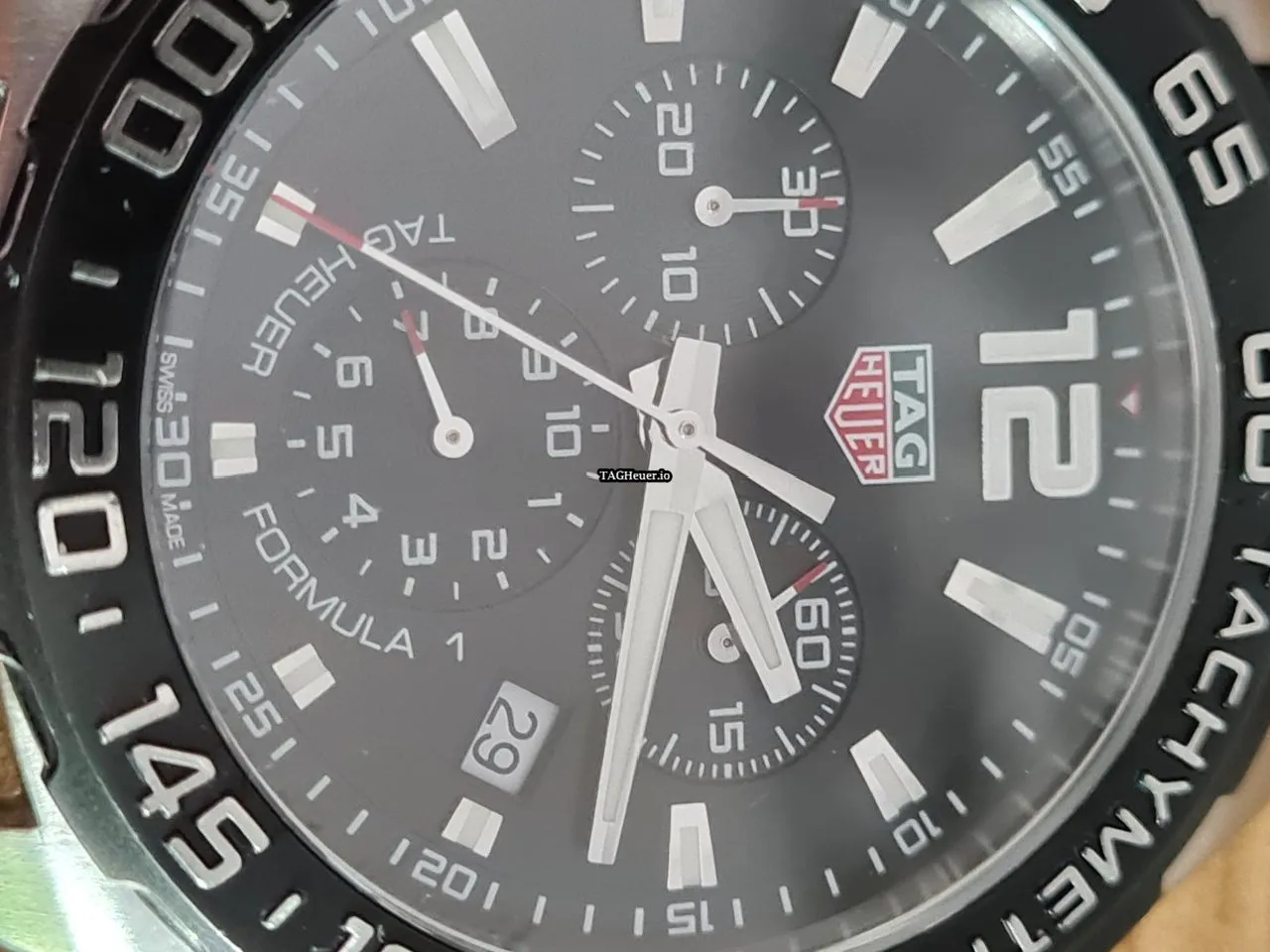 124910-10