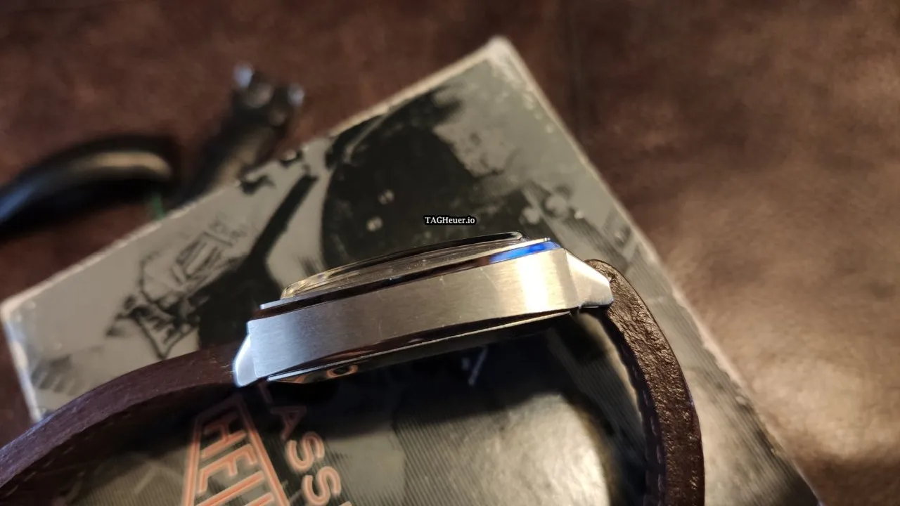 124916-3