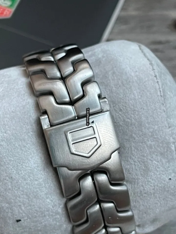 126800-8