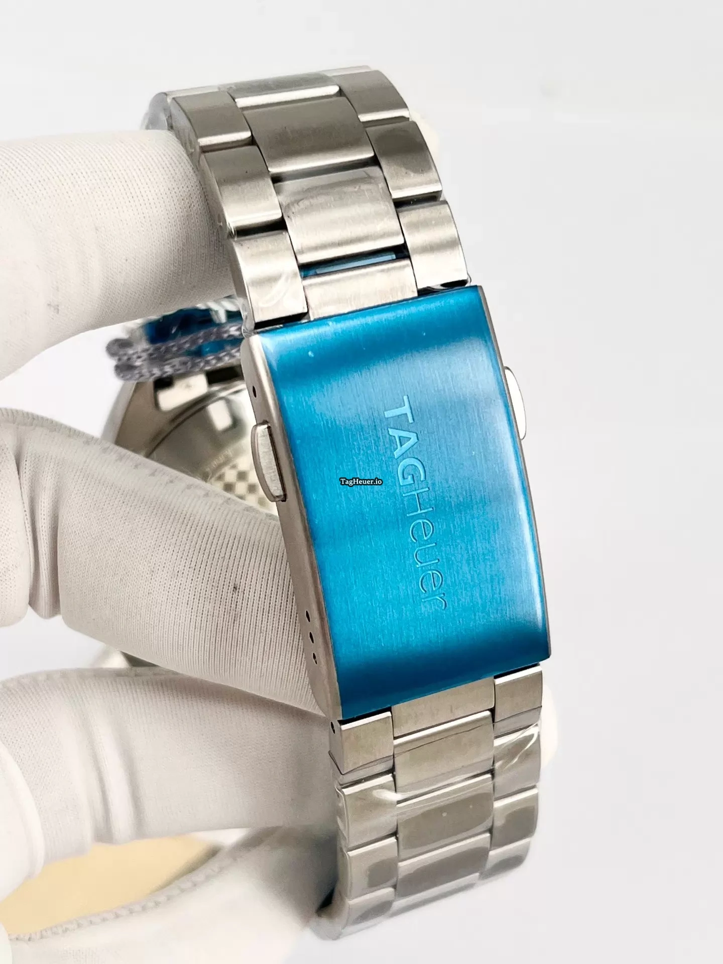 formula-1-caz101ak-red-bull-racing-blue-dial-4