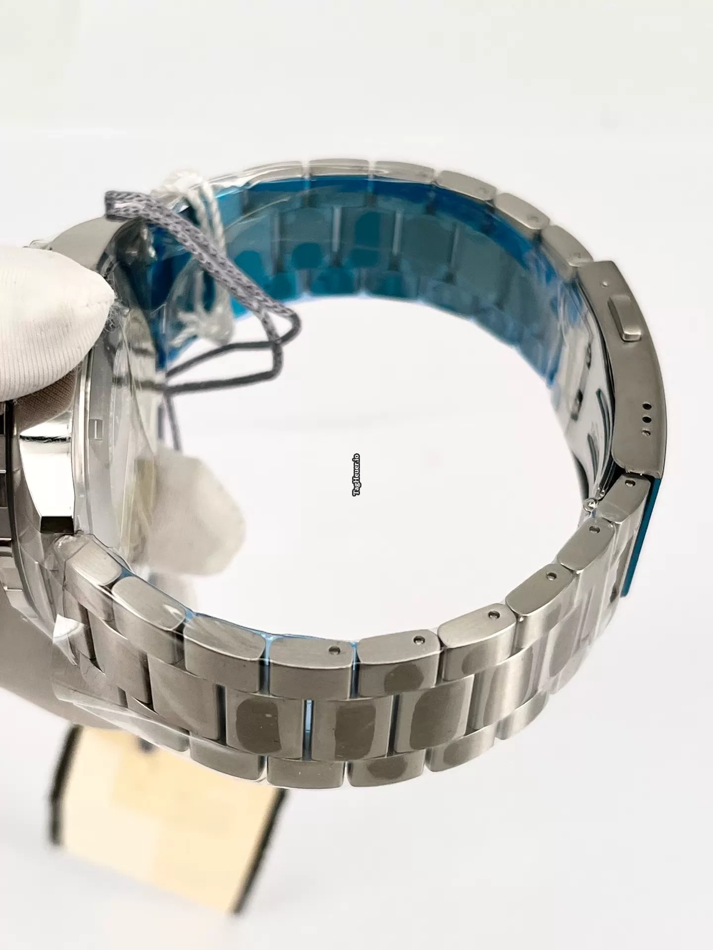 formula-1-caz101ak-red-bull-racing-blue-dial-5